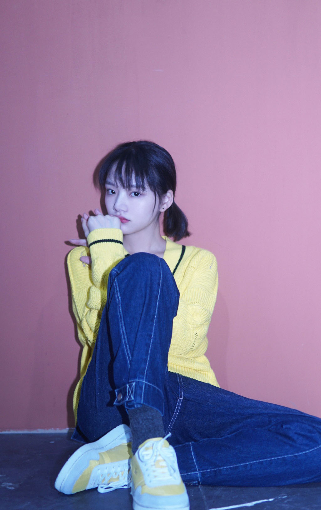 高清性感湖南美女任敏章鱼辫俏皮写真图片图片
