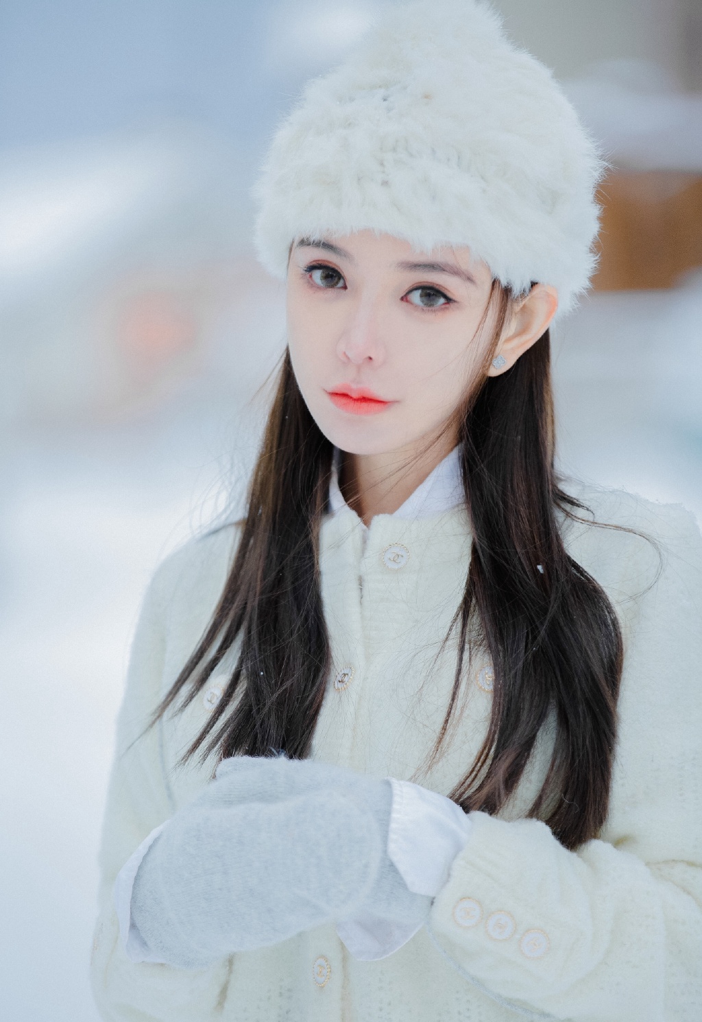 冯若绮清新雪景写真图片图片