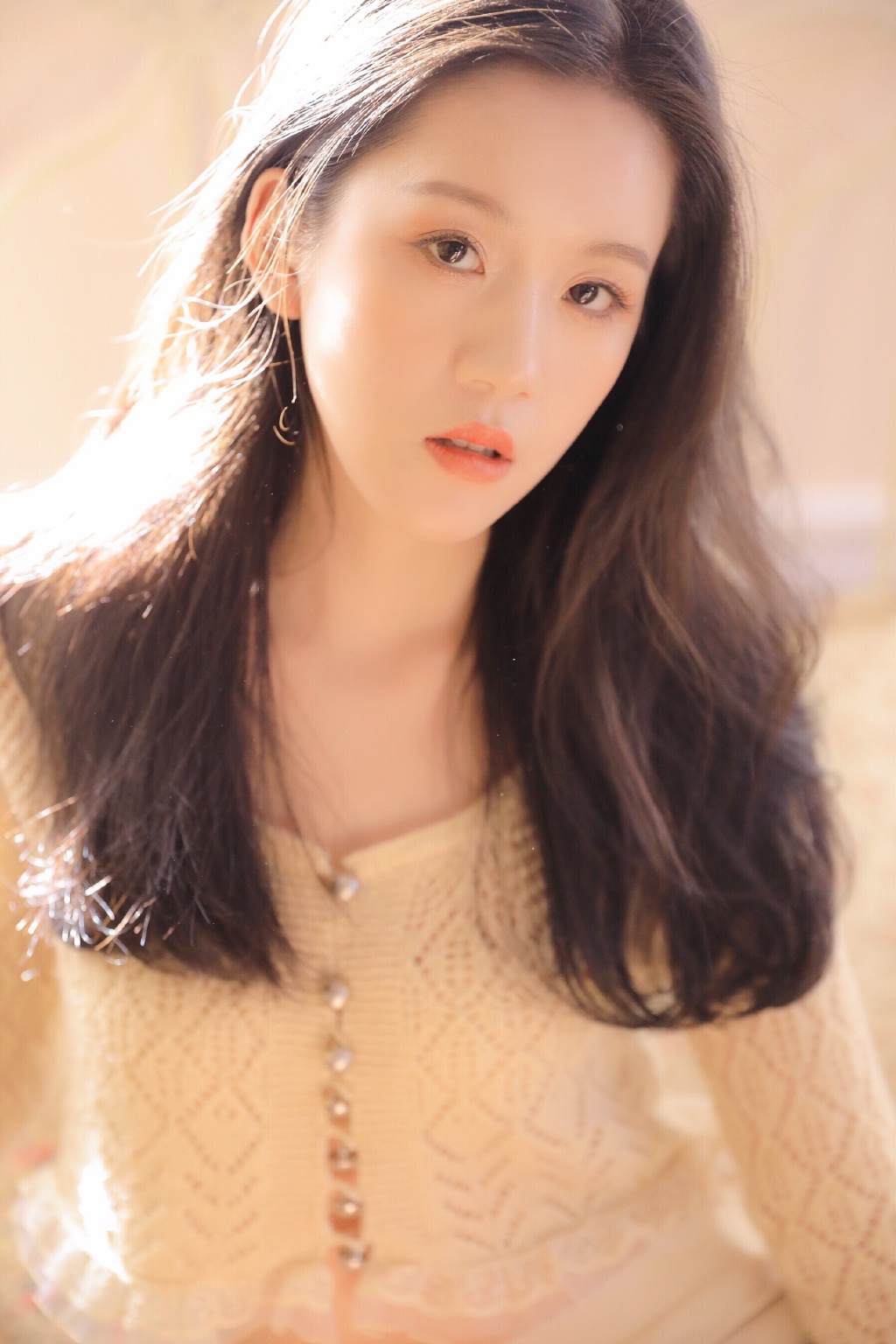 高清女星张琳艺抹胸裙性感写真图片图片