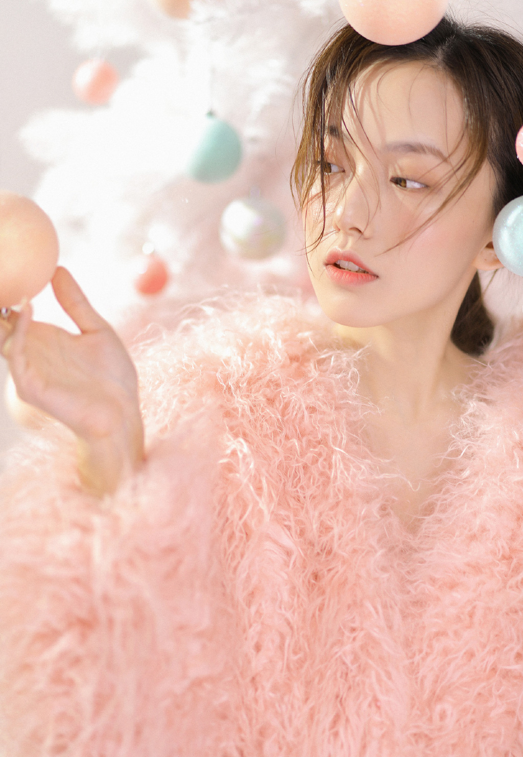 高清上海奉贤美女周洁琼可爱俏皮自拍图片图片