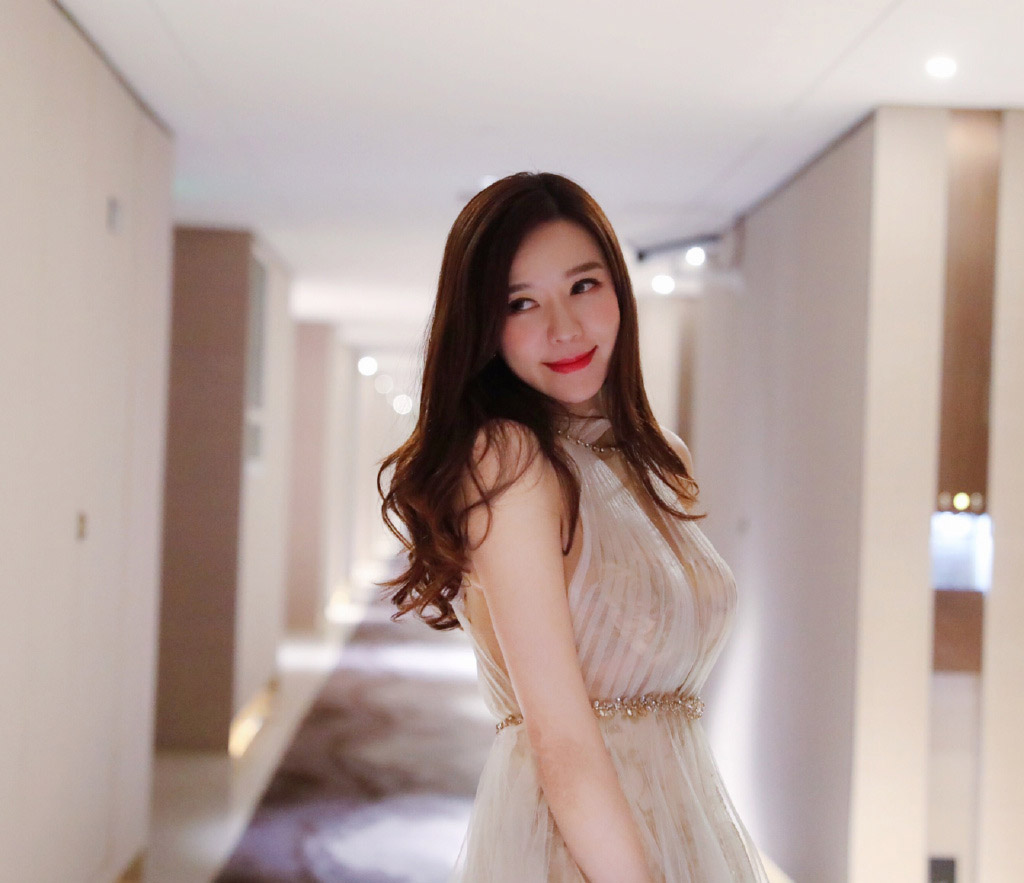 周韦彤性感优雅写真图片图片