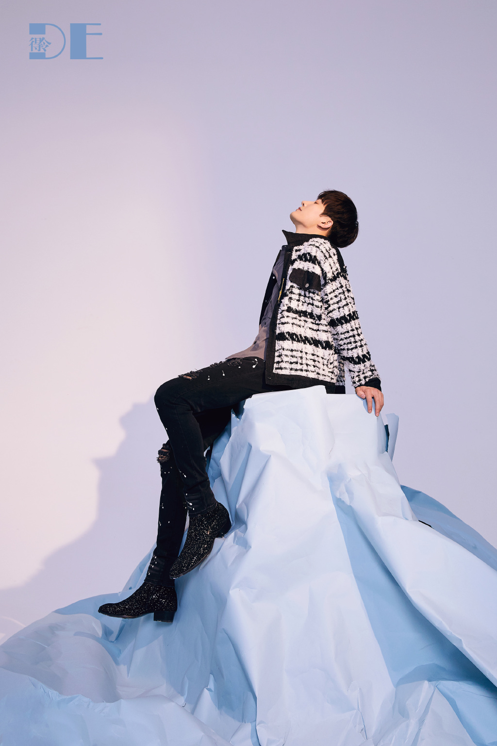 中国籍男歌手,演员,主持人周觅个性时尚写真图片图片 中国籍男歌手,演员,主持人周觅个性时尚写真图片图片