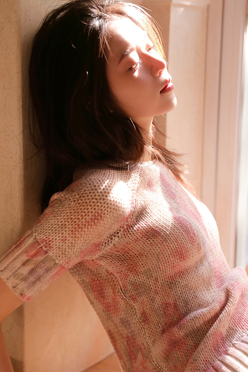 张瑶蕾丝裙性感写真图片图片