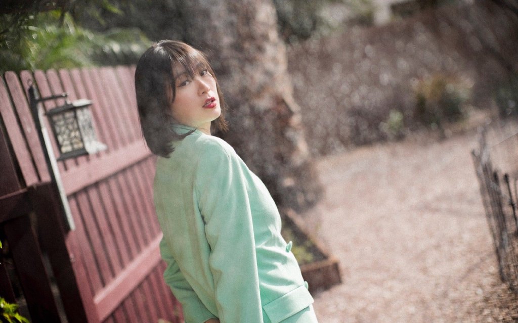 美女黄璐图片