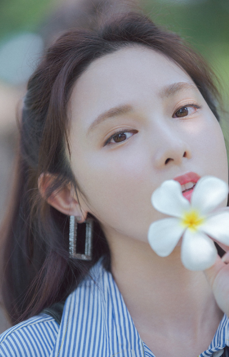 彭小苒图片