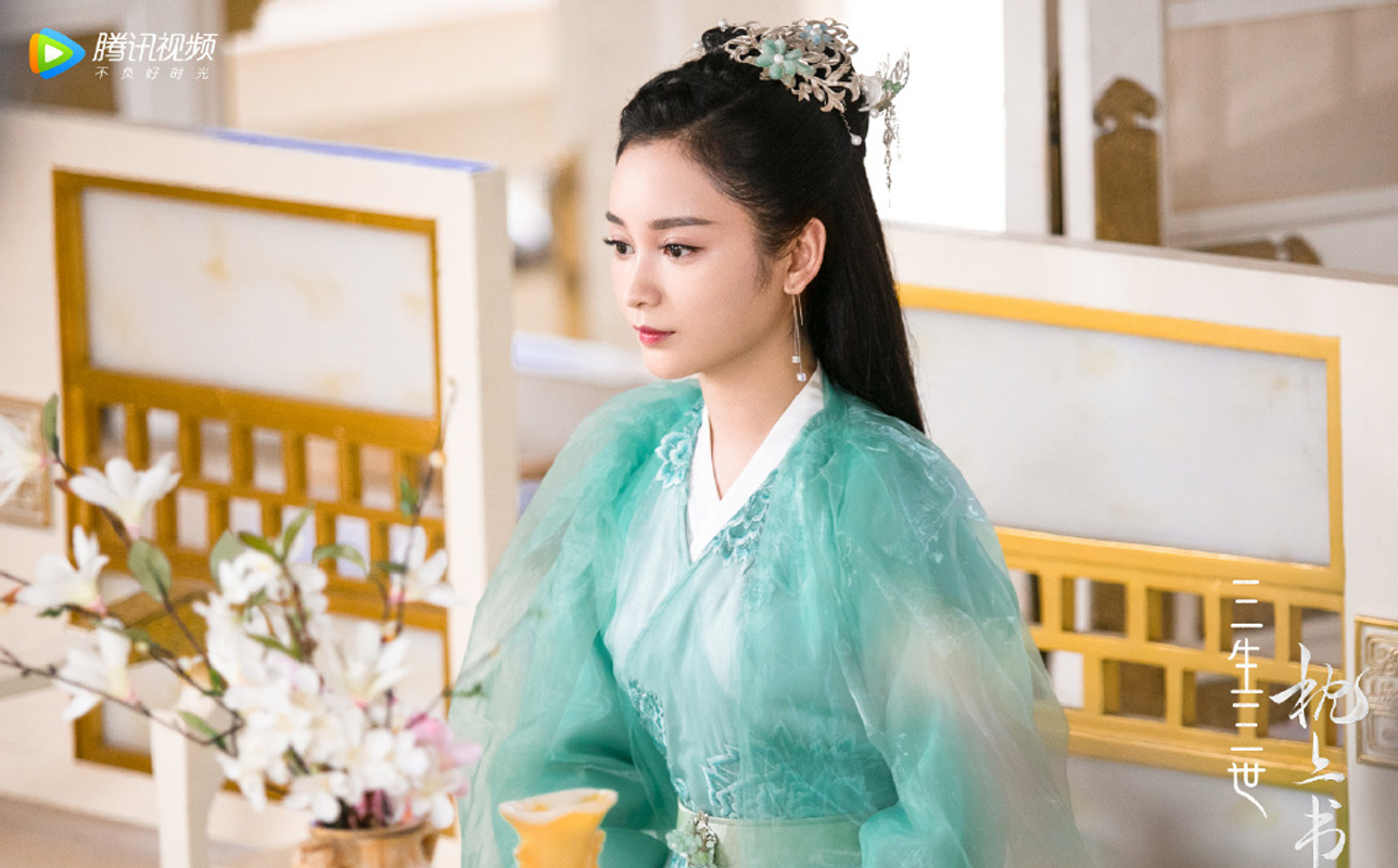 王一菲《香蜜沉沉烬如霜》海报剧照图片图片