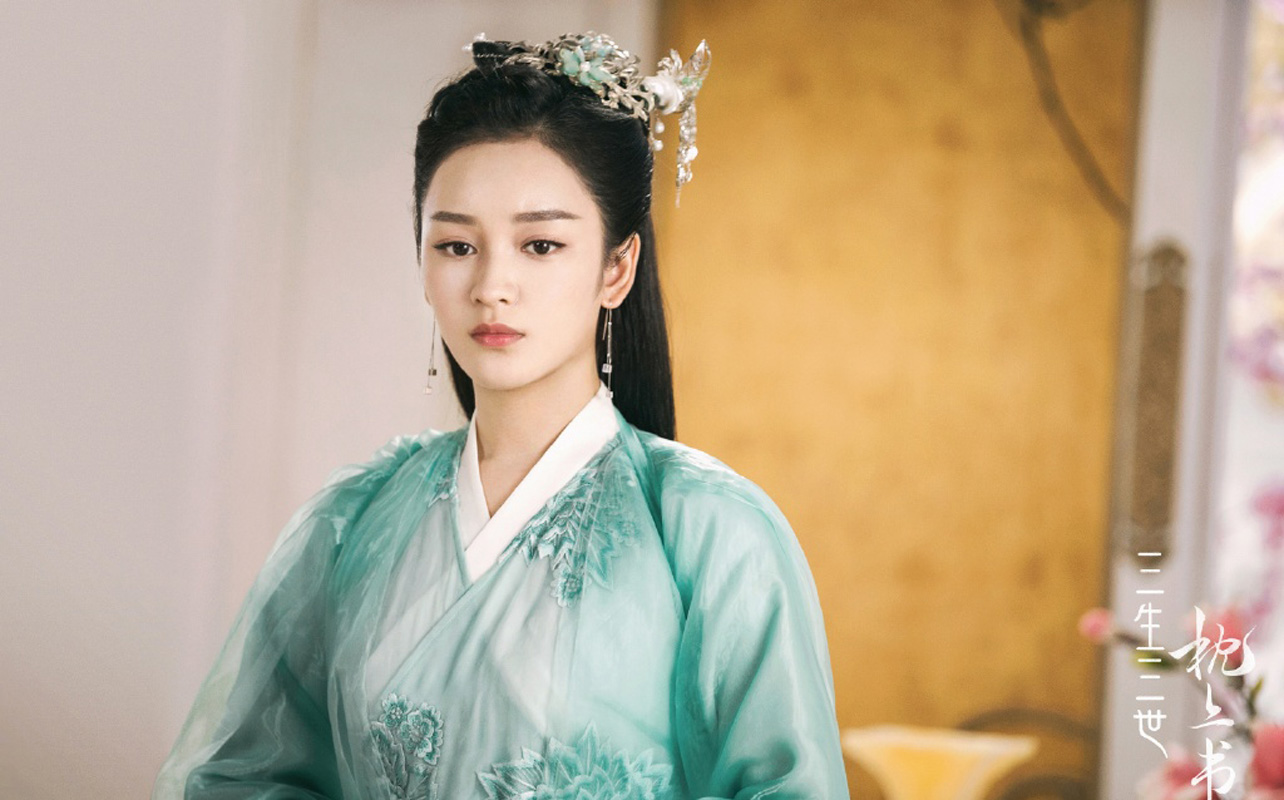 中国内地女演员王一菲清新养眼写真图片图片