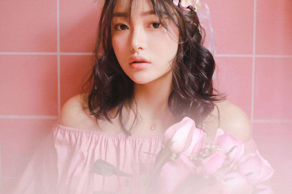 美女张瑶图片
