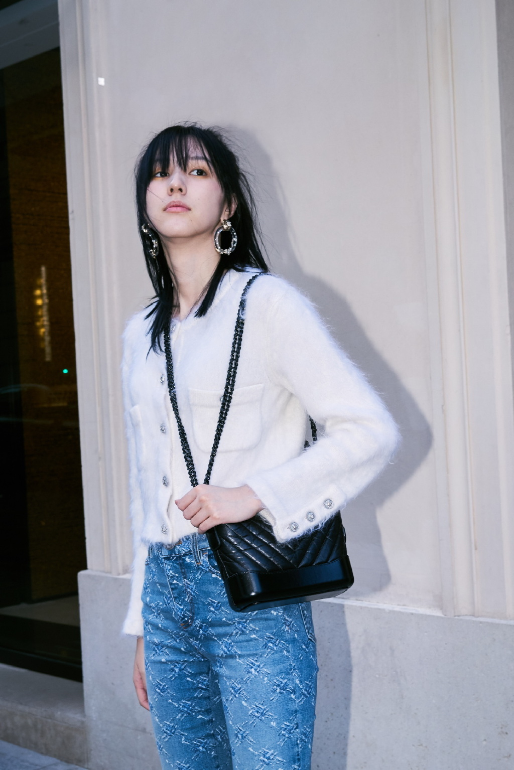 高清美女王悦伊活动照图片图片
