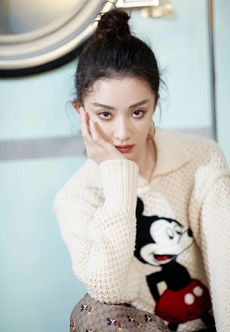 中国大陆北京女演员孙佳雨清爽甜酷写真图片图片