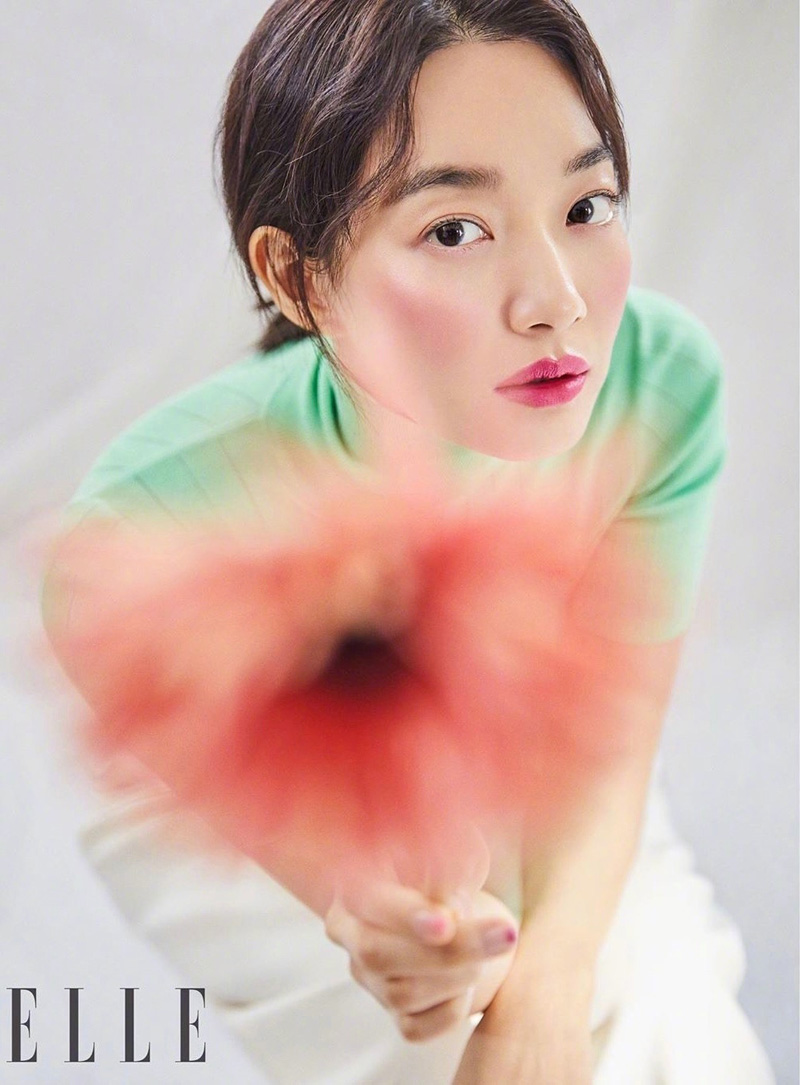 高清韩国首尔市美女申敏儿时尚写真气质大方干练十足申敏儿图片图片