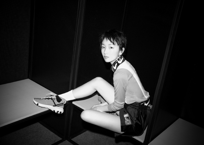 高清中国内地影视河北省石家庄女演员周冬雨灵动俏丽写真图片图片