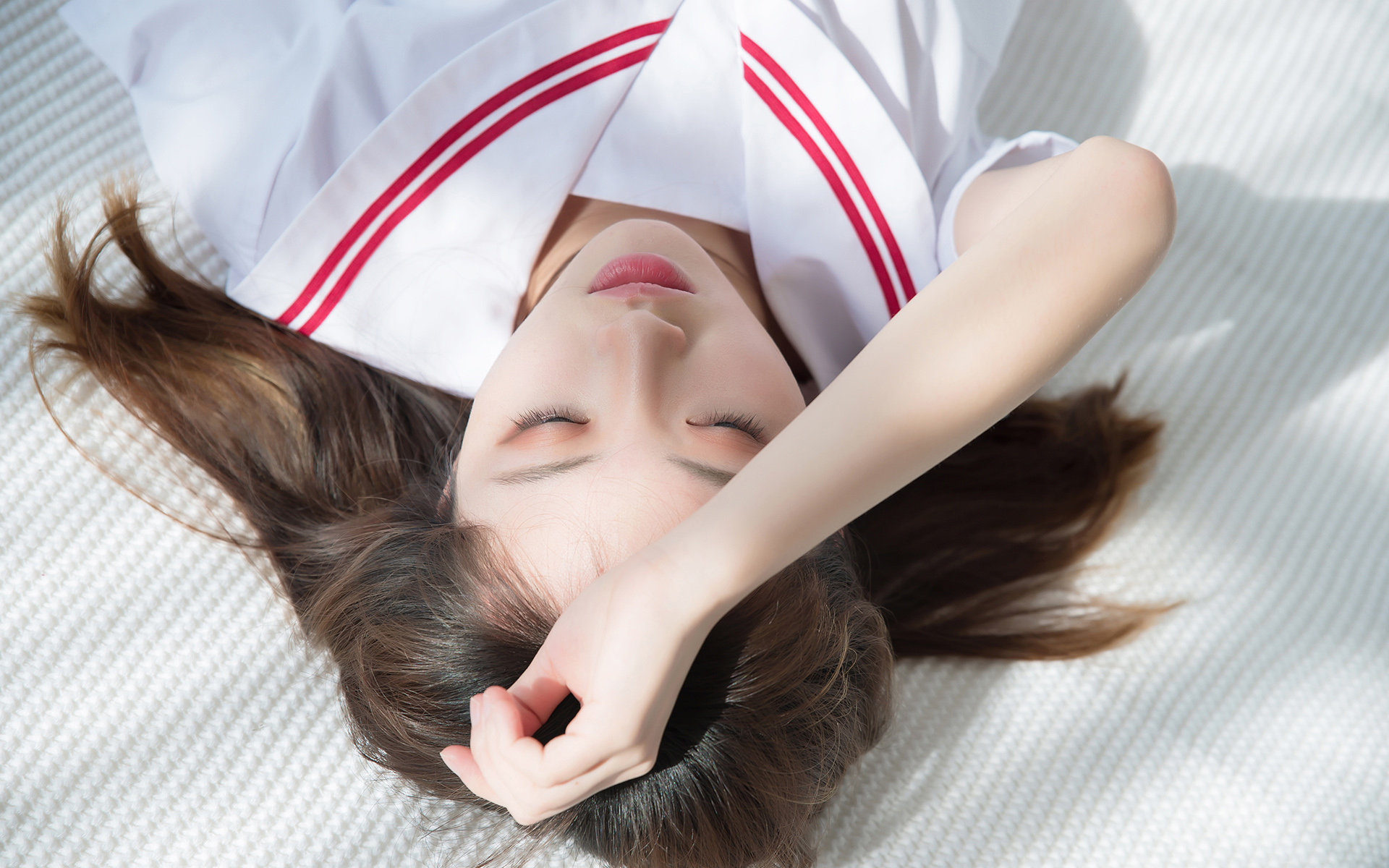 漂亮美女Vicni性感水手服肉丝美腿诱惑写真图片 漂亮美女Vicni性感水手服肉丝美腿诱惑写真图片