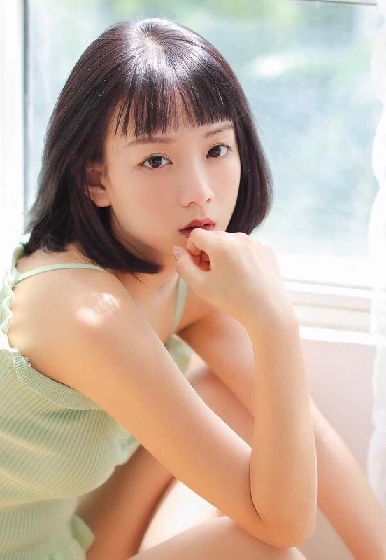 中国内地湖北省荆门女演员宋轶灵动优雅活动图片图片