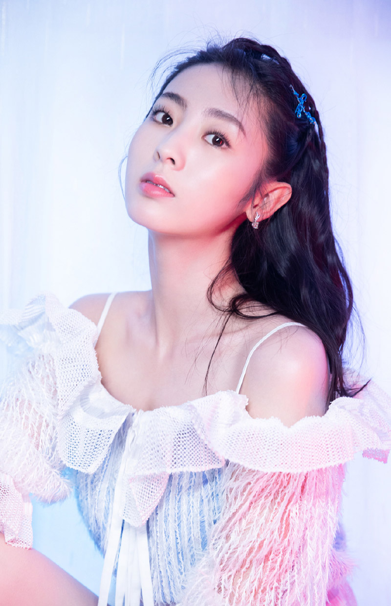 高清中国内地北京朝阳女演员邢菲清新元气写真图片桌面壁纸图片 高清中国内地北京朝阳女演员邢菲清新元气写真图片桌面壁纸图片