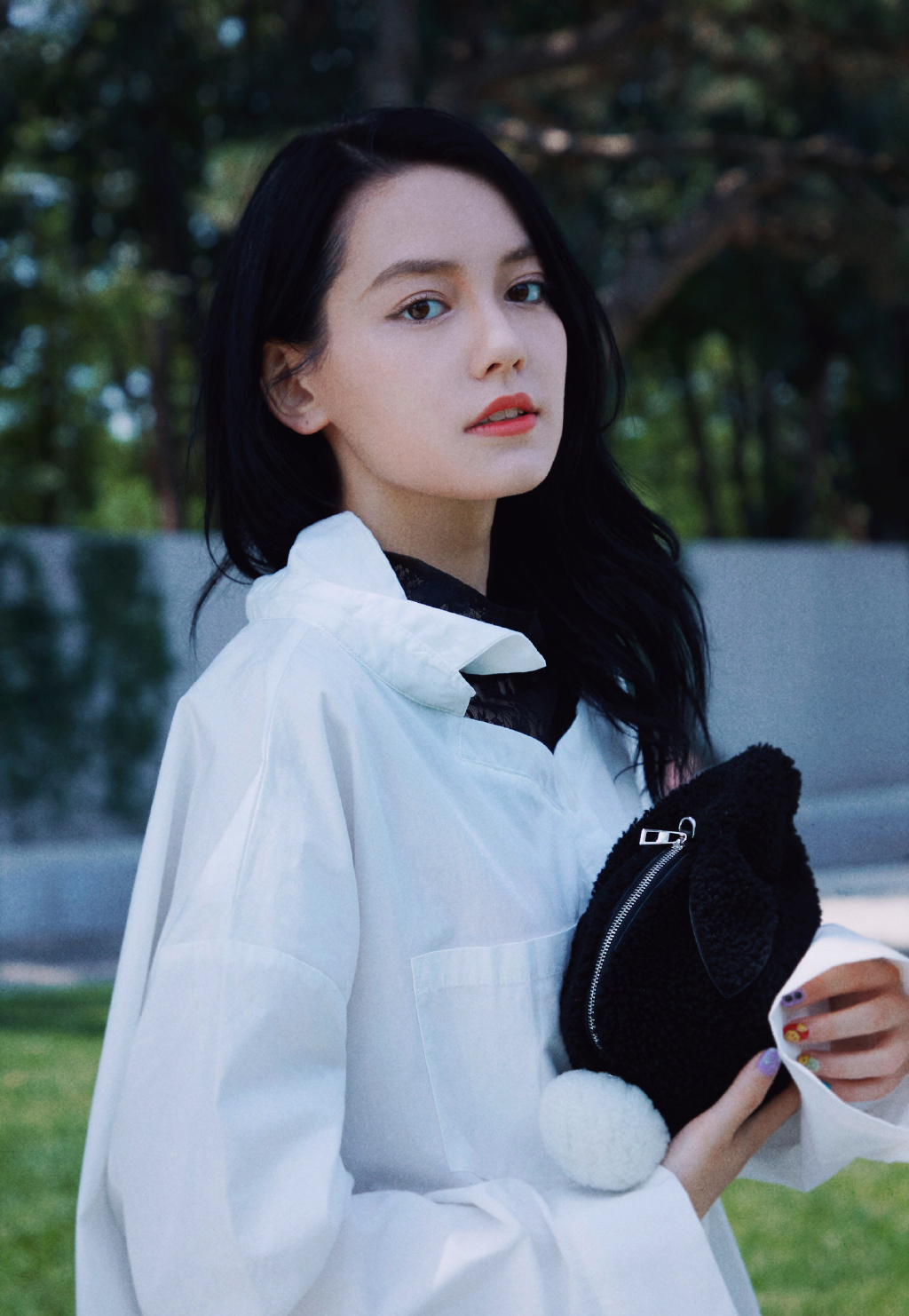高清女星李诗颖白衫活力写真图片图片
