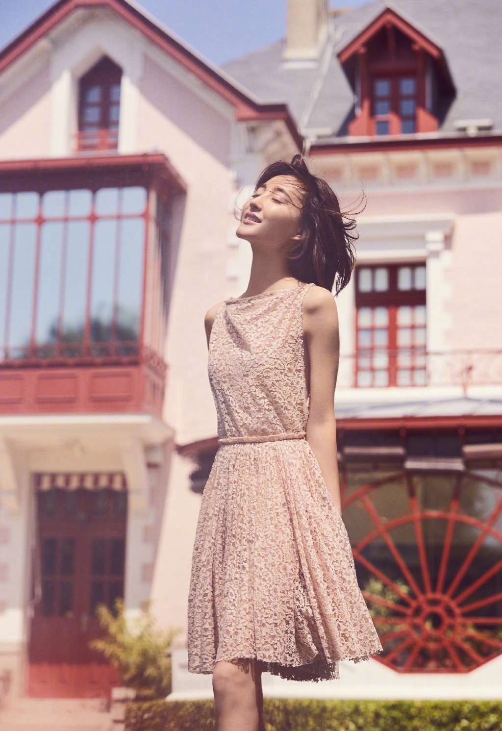 王丽坤甜美优雅写真图片图片
