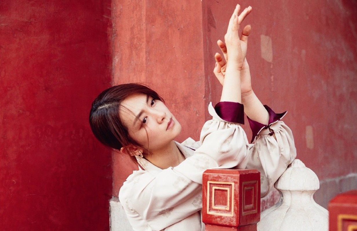 中国内地吉林长春男演员陈昊宇甜美英伦风写真图片图片