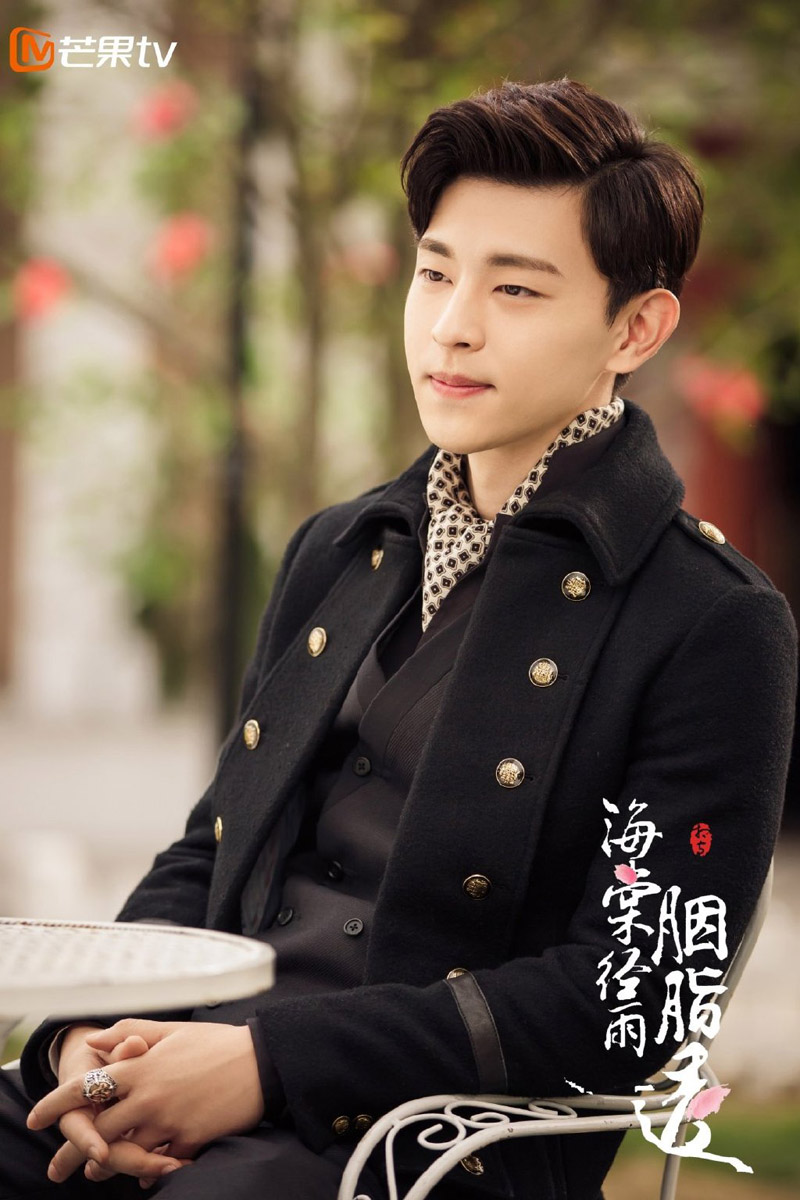 实力演员张鲁一休闲帅气写真桌面壁纸图片 实力演员张鲁一休闲帅气写真桌面壁纸图片