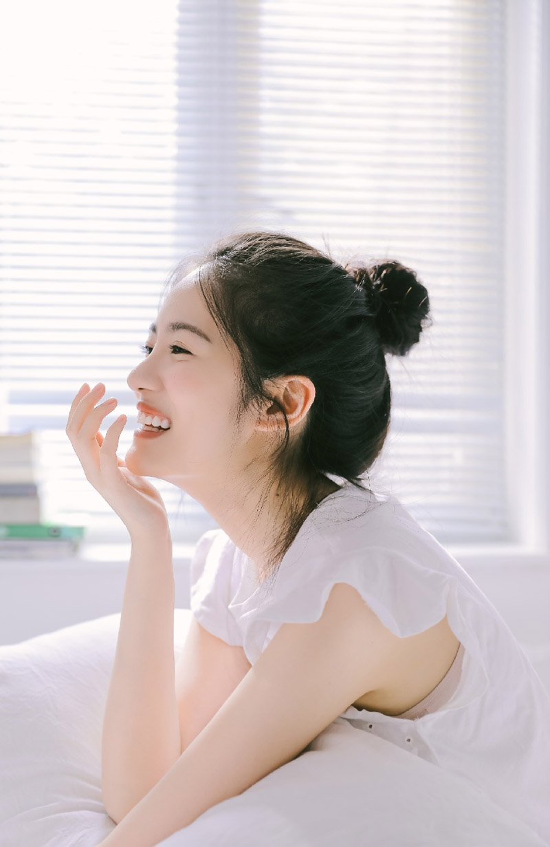 中国内地海市女演员汤梦佳娇俏可爱时尚写真图片图片 中国内地海市女演员汤梦佳娇俏可爱时尚写真图片图片