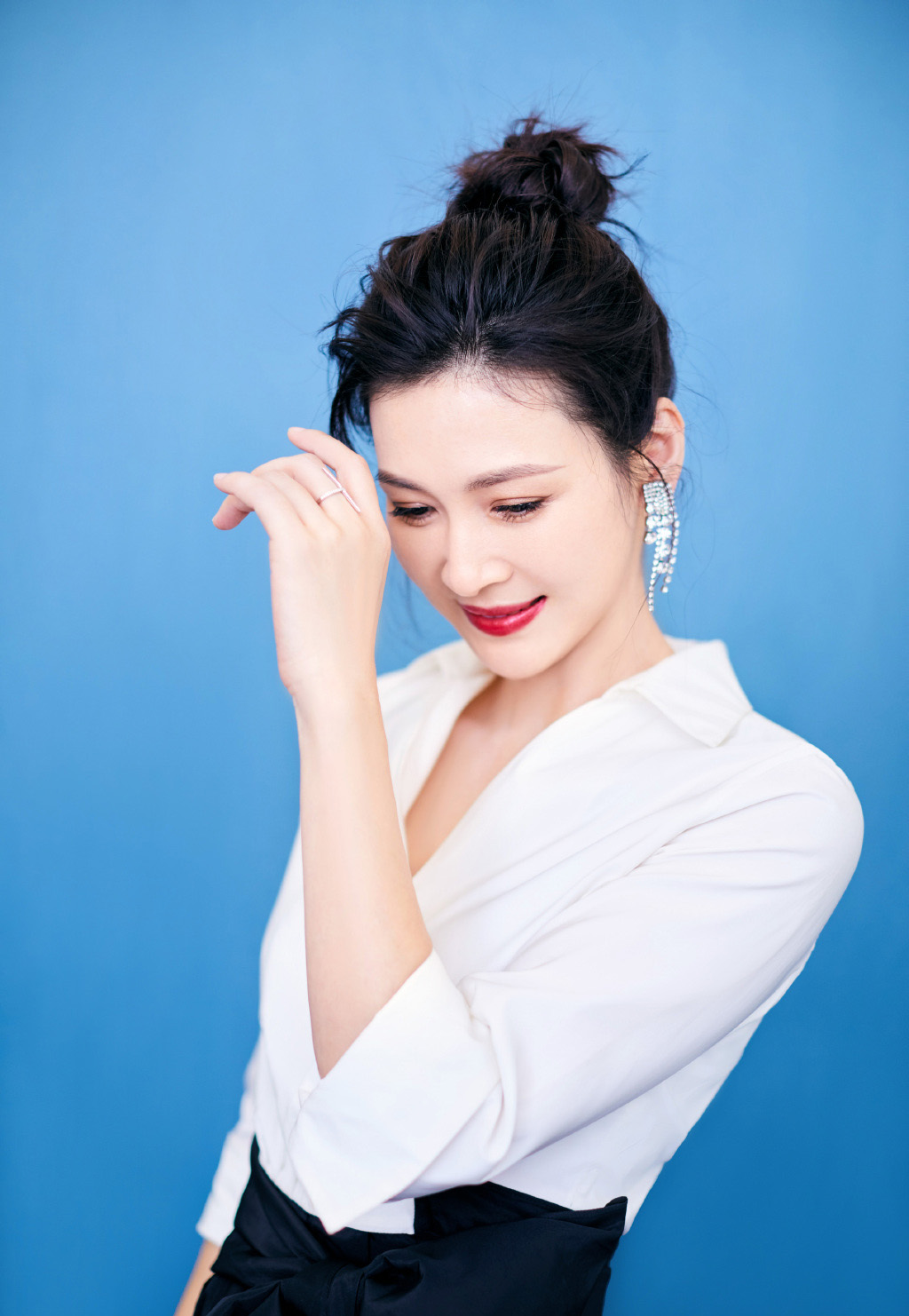 中国内地浙江宁波女演员童蕾冬季清新典雅写真图片图片