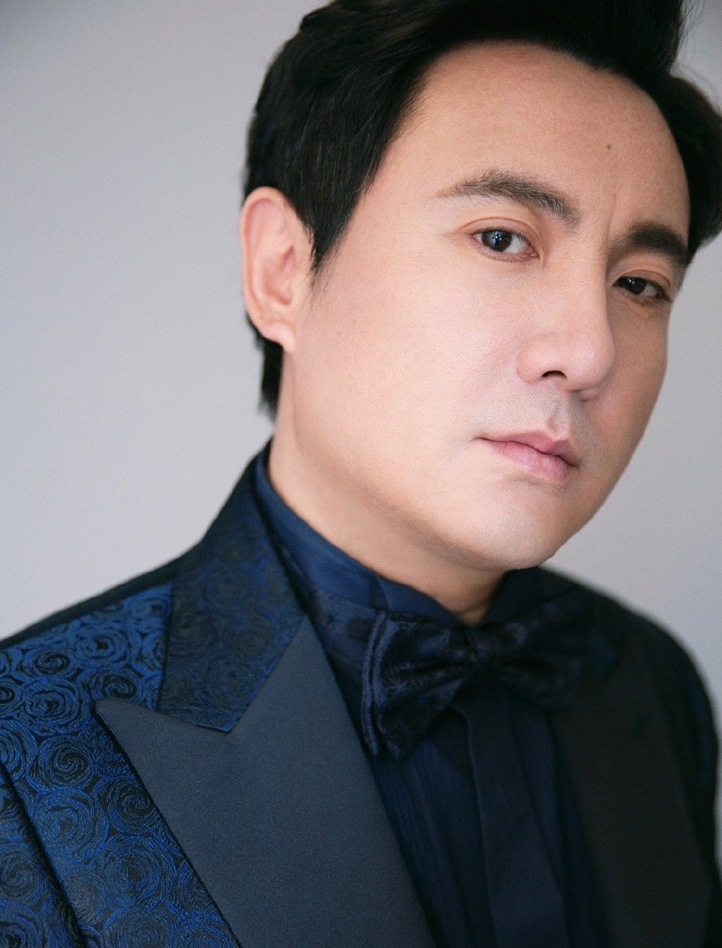 中国大陆影视剧演员沈腾微博之夜帅气写真图片图片