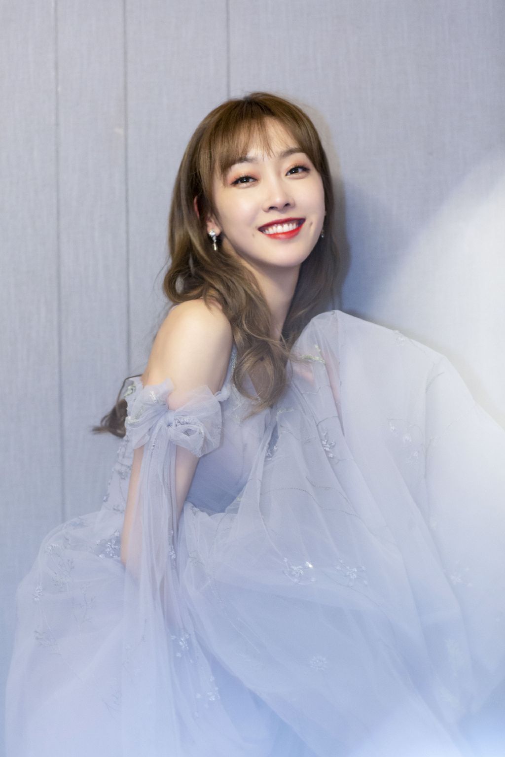 高清内地江苏省南京女演员宣璐樱花粉仙气写真图片图片
