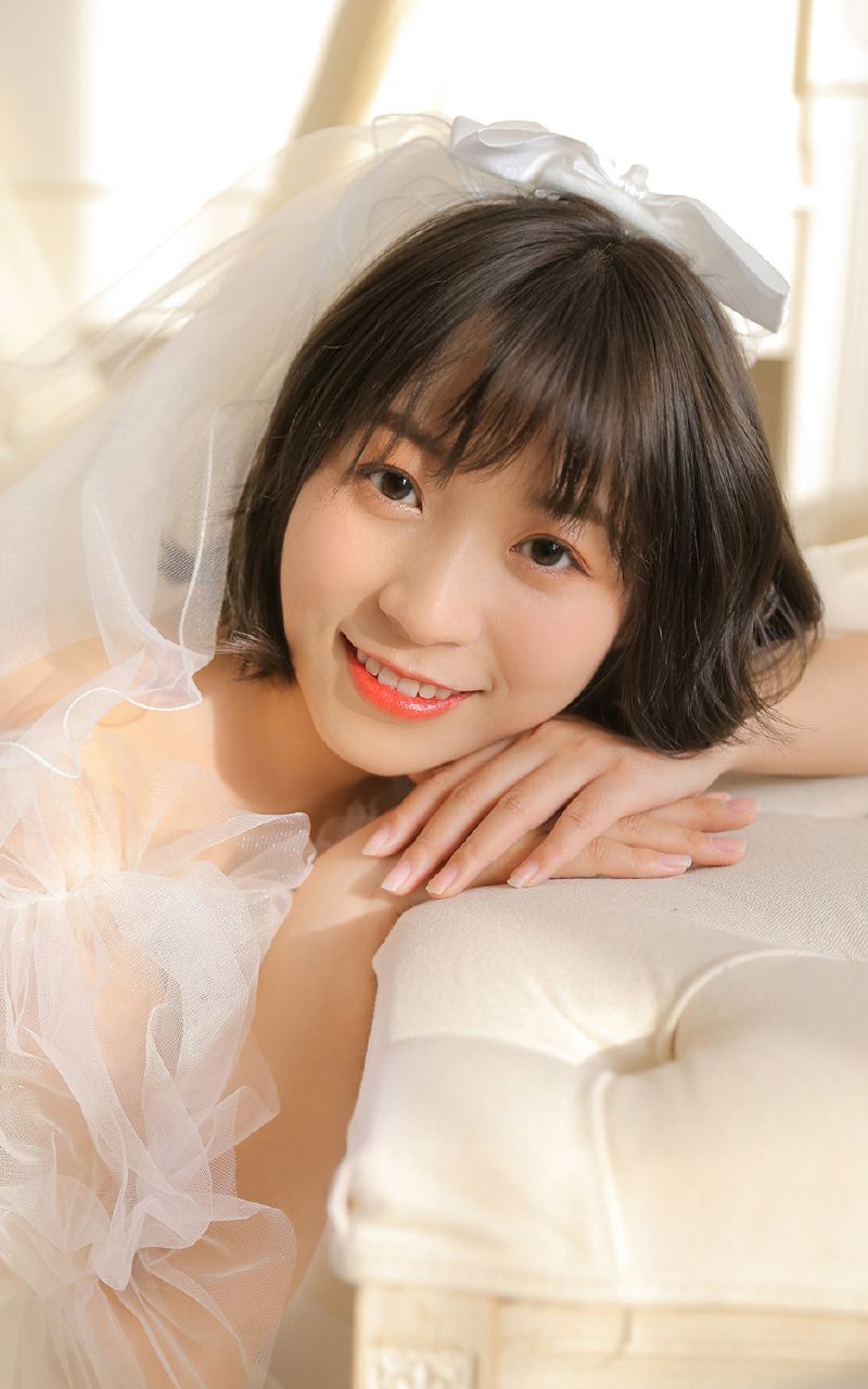 文咏珊《新娘ModernBride》性感婚纱写真图片图片