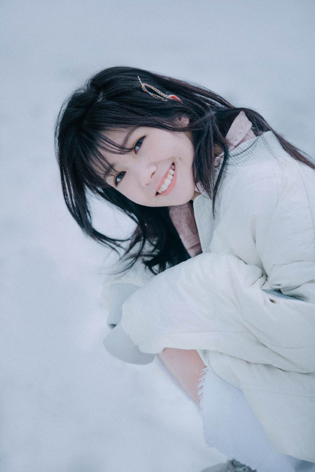 高清广东深圳女星火箭少女101yamy赖美云傅菁黑白配写真图片图片