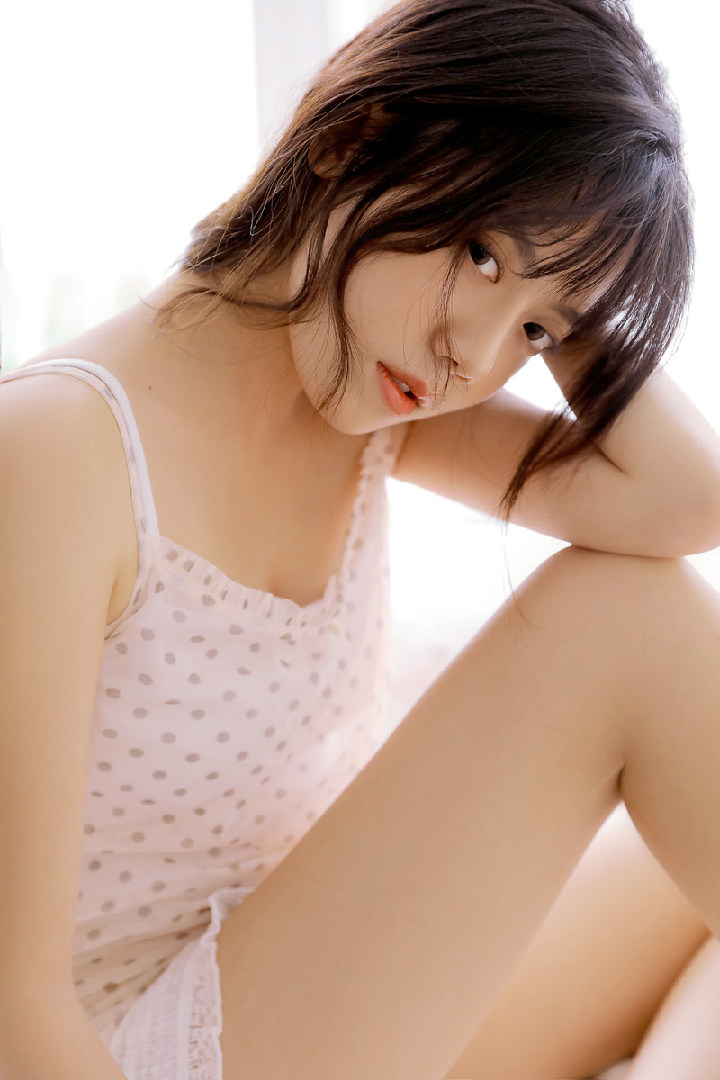中国大陆北京女演员孙佳雨清爽甜酷写真图片图片