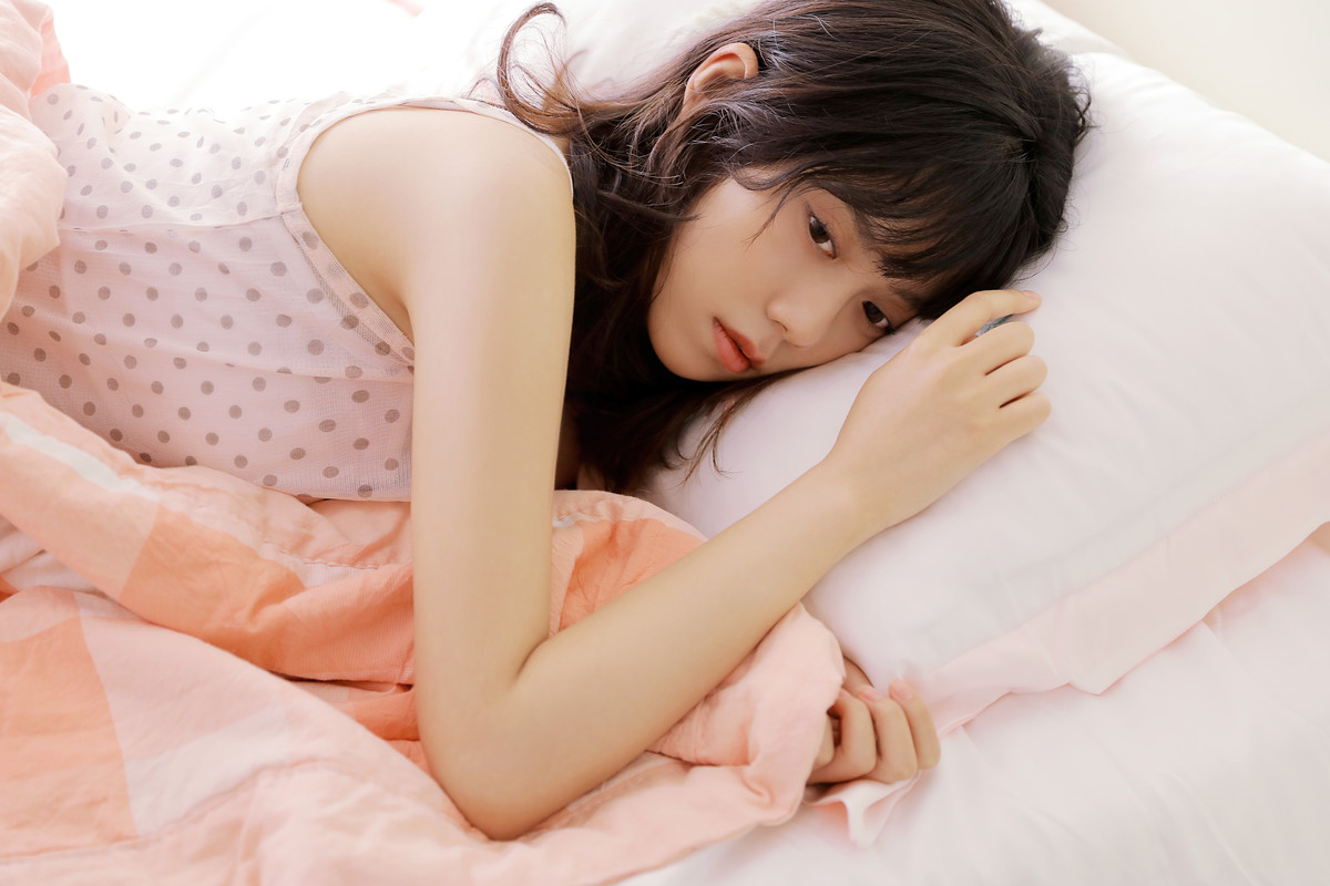 中国大陆北京女演员孙佳雨清爽甜酷写真图片图片