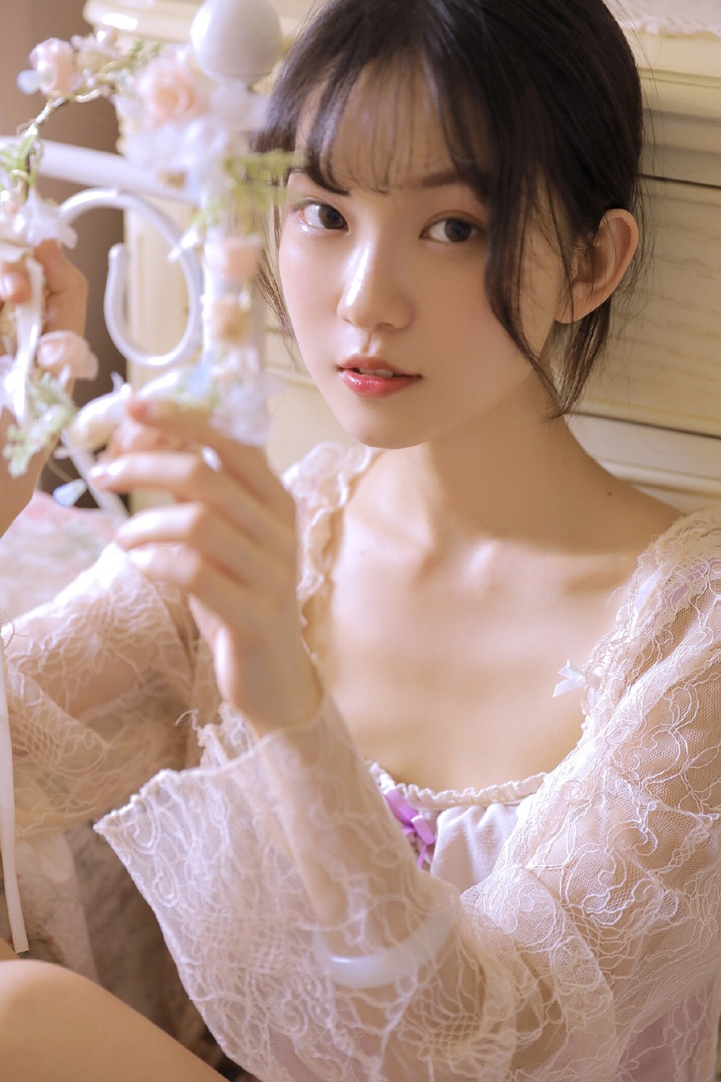 低胸装图片