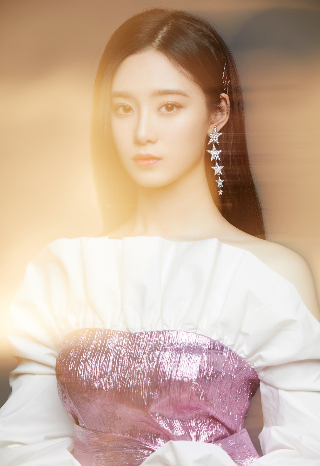 中国内地流行乐女歌手创造营2020徐艺洋性感写真图片 中国内地流行乐女歌手创造营2020徐艺洋性感写真图片