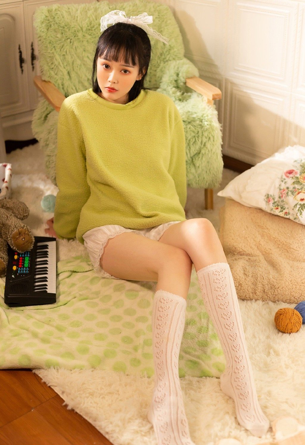 细腿美女图片