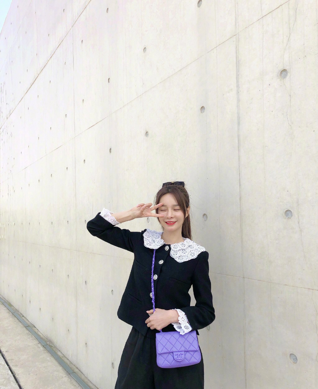 高清湖南省湘西吉首市美女沈梦辰抹胸性感唯美写真图片图片