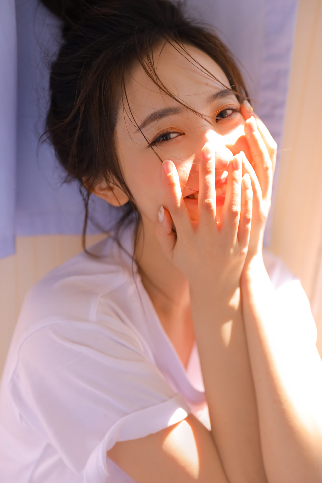mm131清纯90后甜美粉嫩美女性感白皙美腿图片图片