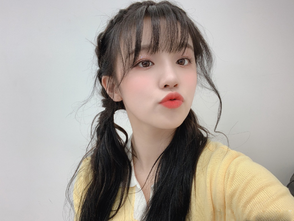 高清北京性感美女宋雨琦甜美粉嫩自拍图片图片