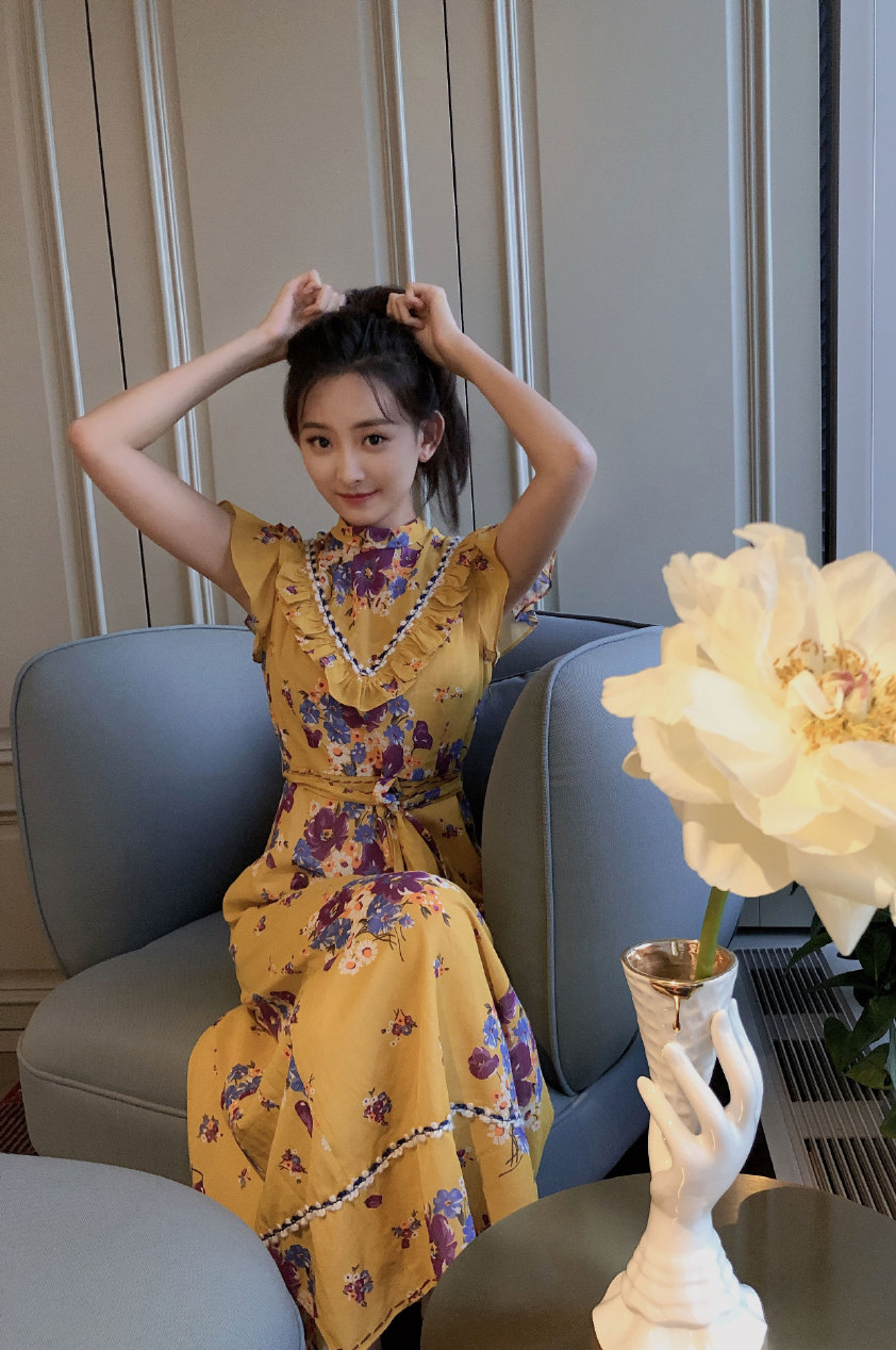 中国内地山东女演员代文雯清新时尚写真图片图片