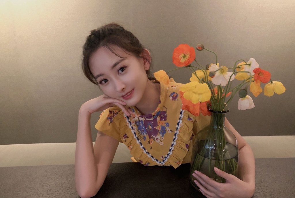 中国内地山东女演员代文雯清新时尚写真图片图片