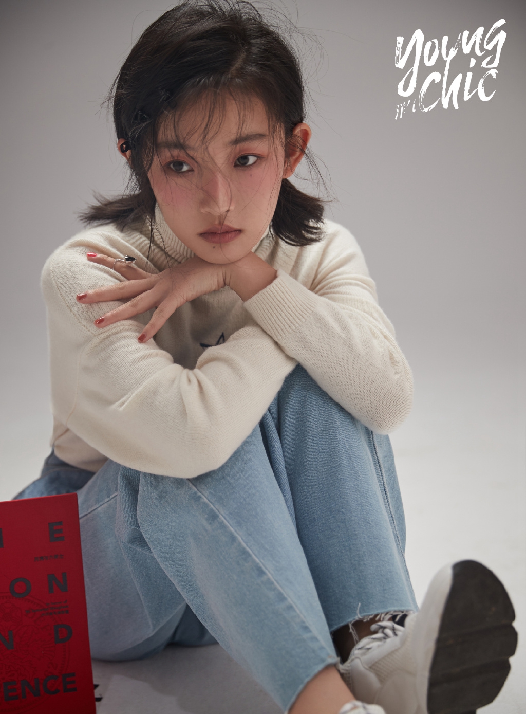 周依然图片