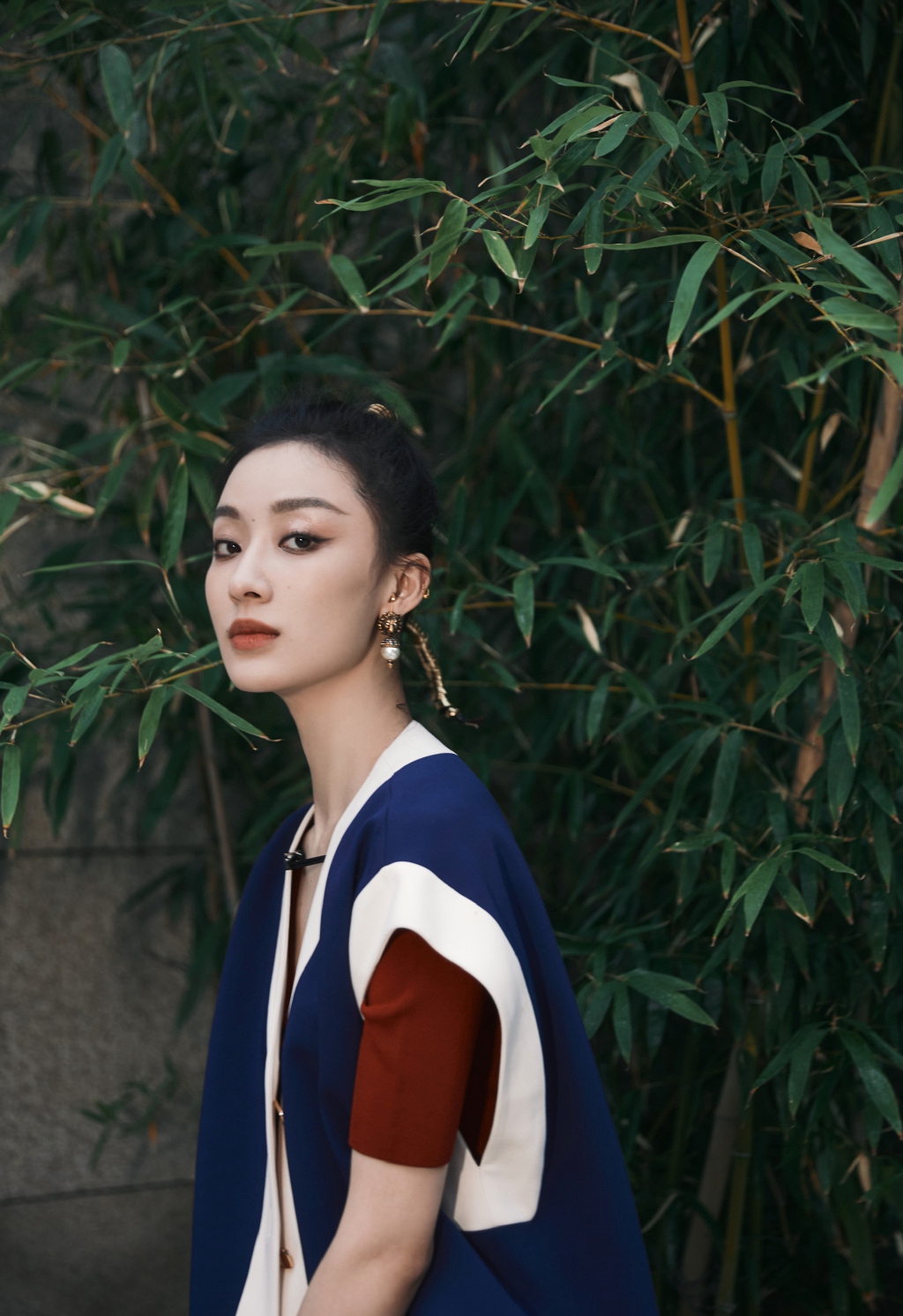 中国大陆北京女演员孙佳雨清爽甜酷写真图片图片