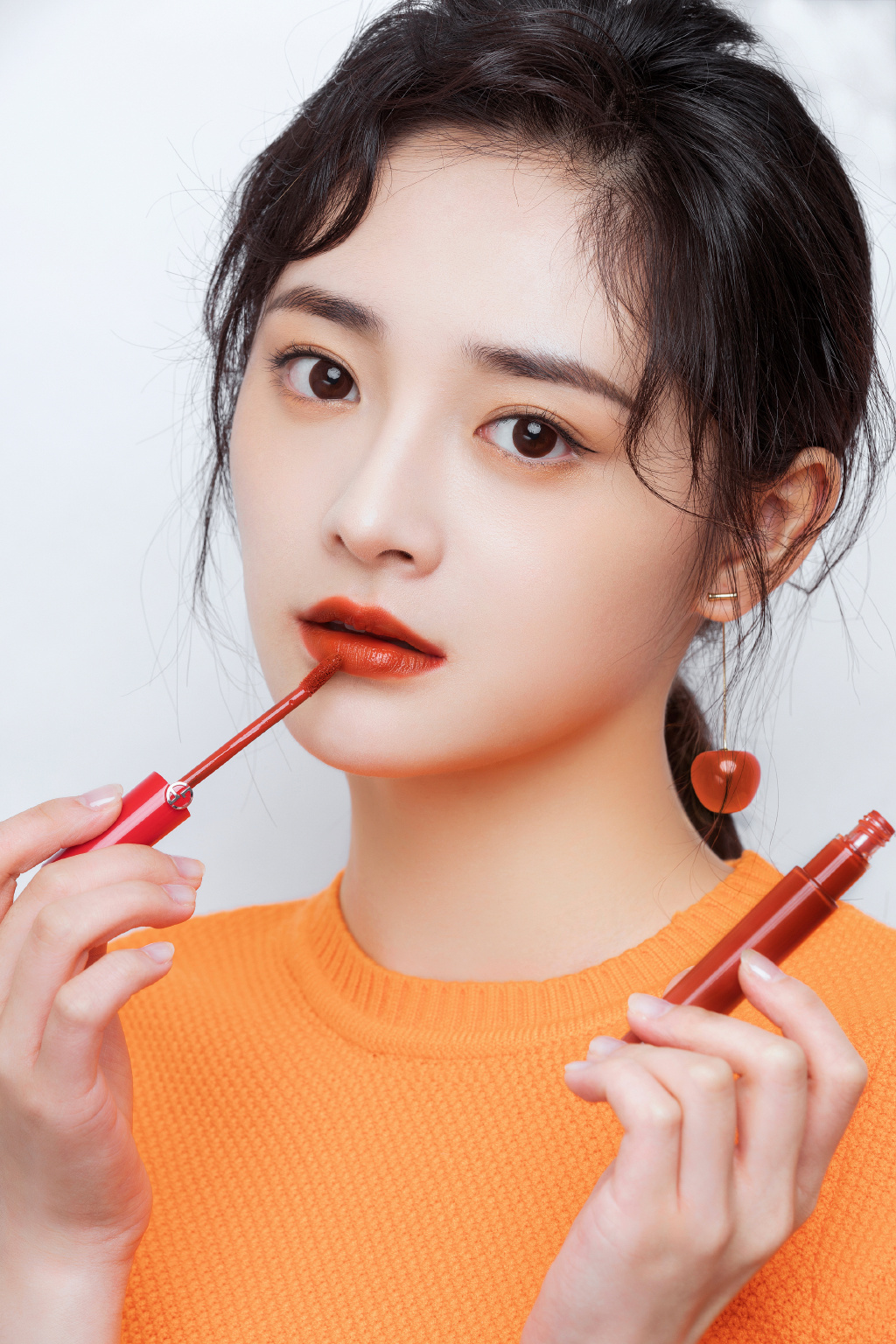 高清上海奉贤美女周洁琼白色裹胸裙性感写真图片图片