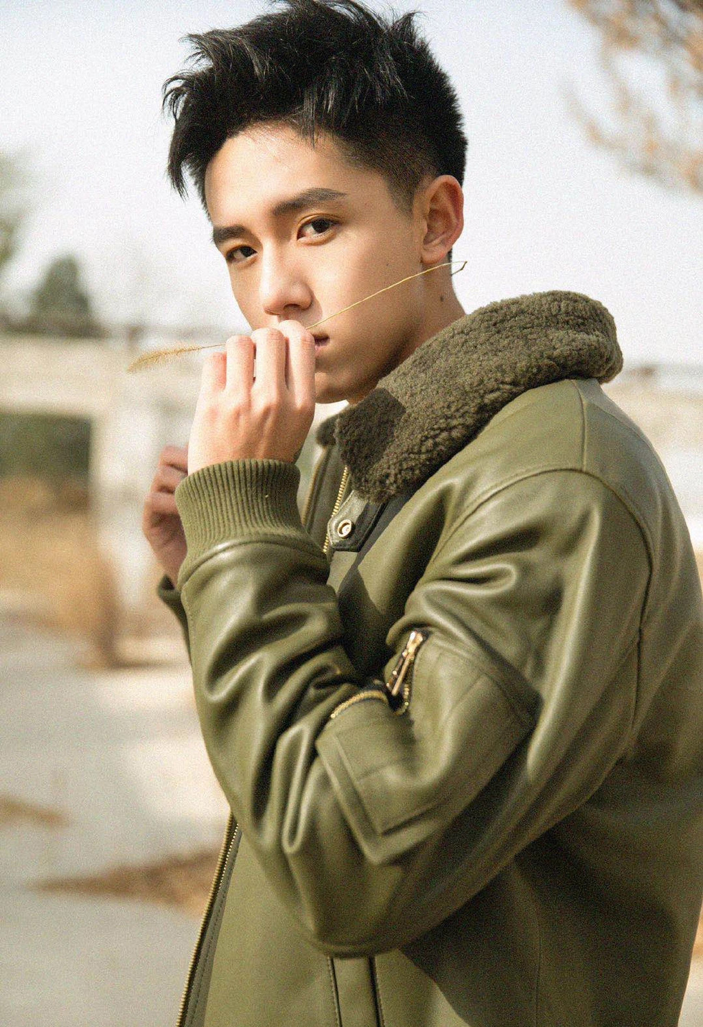 张耀清新少年感写真图片图片