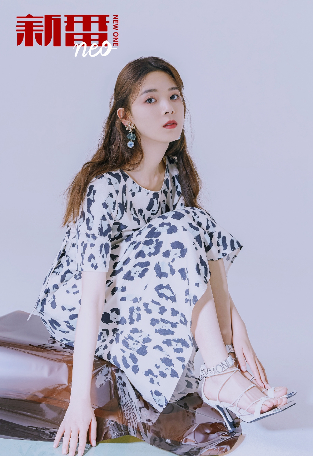 中国内地四川省攀枝花女演员陈瑶波浪刘海甜美养眼图片图片 中国内地四川省攀枝花女演员陈瑶波浪刘海甜美养眼图片图片