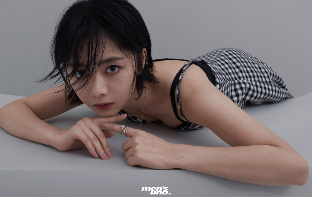 中国内地四川泸州影视女演员谭松韵性感魅力写真图片图片