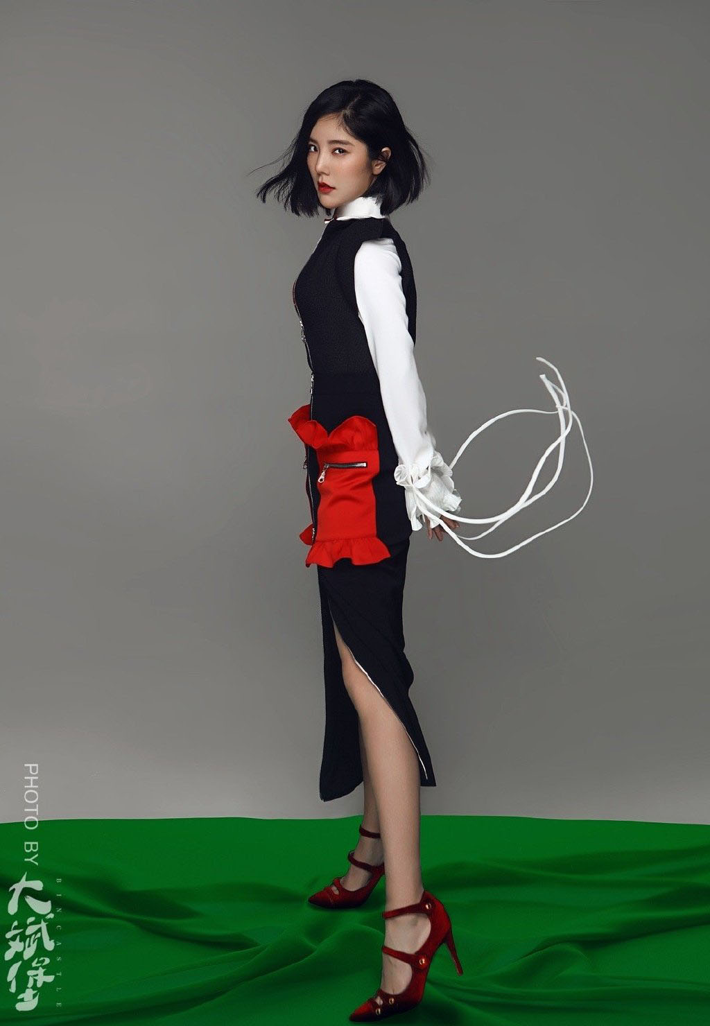 高清吉林女明星赵奕欢瑞丽网性感写真图片