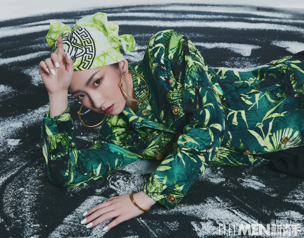高清女明星孟美岐中国风时尚写真图片图片