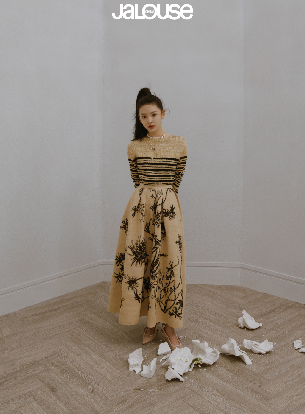 高清女明星模特章若楠酷美时尚写真图片图片