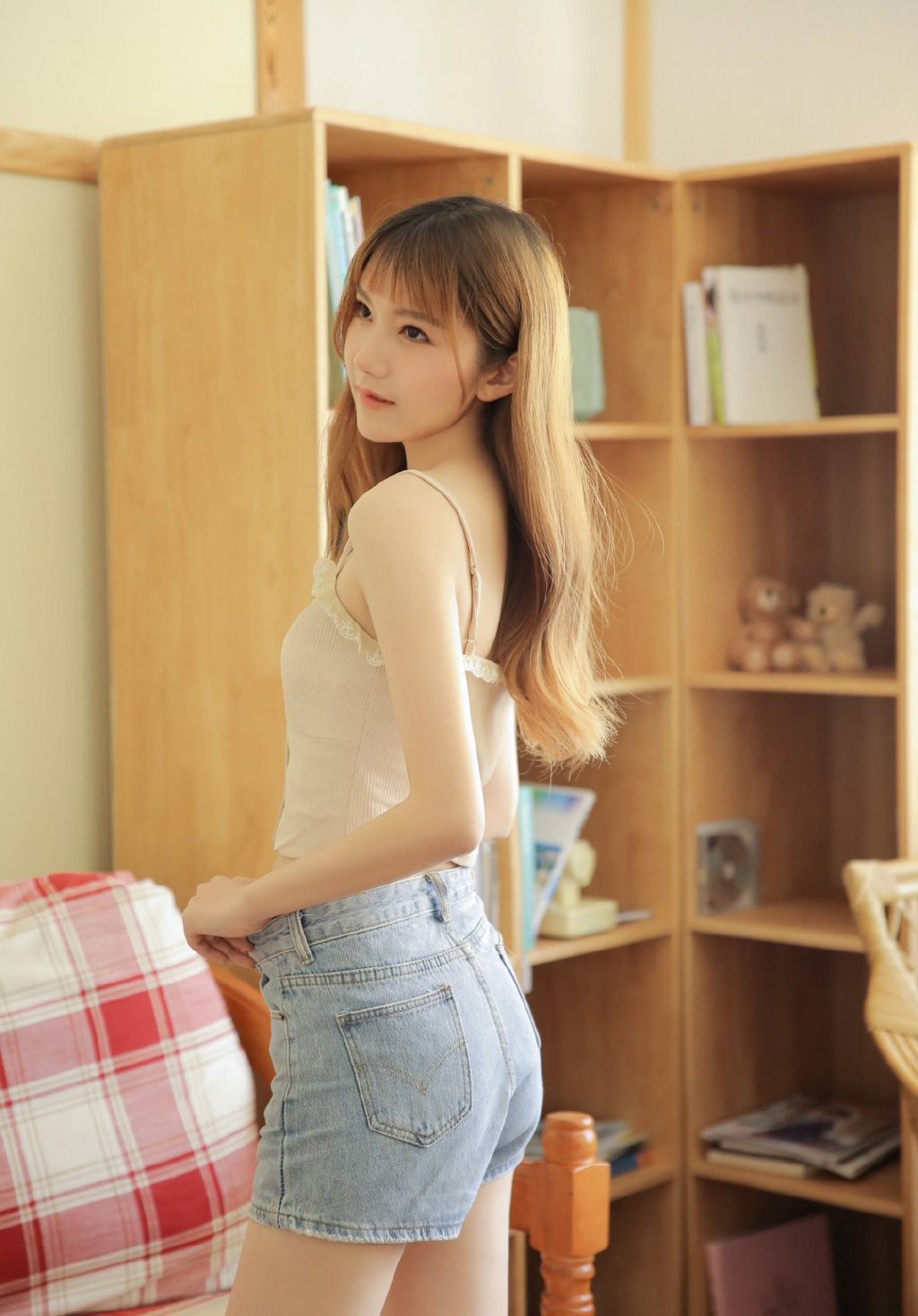 高清澳大利亚影视女演员宋妍霏百变风格时尚写真高清图片图片