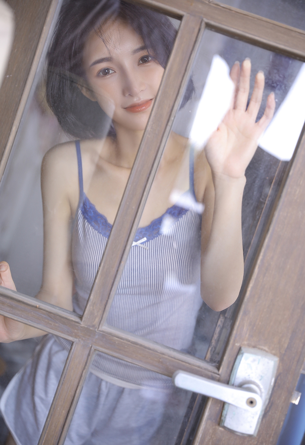清纯短发图片